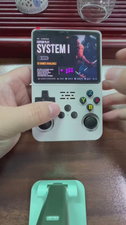 Retro Game Console - Ultra HD Screen